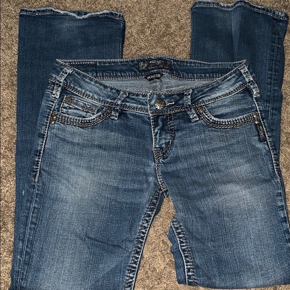 Silver Jeans - Picture 1 of 3